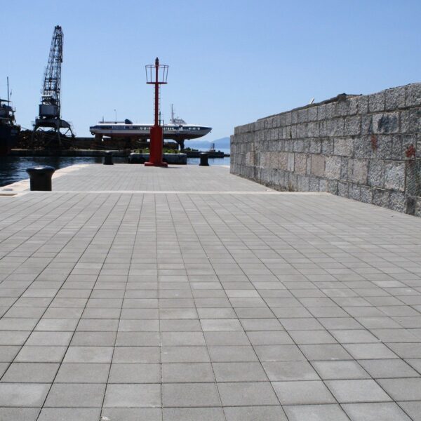 Semmelrock PAVELOCK® 20x20x10cm (siva)